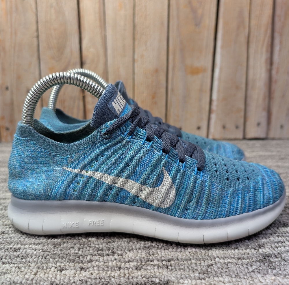 Women's Nike Free RN Flyknit in "Ocean Fog" Size 6 Women 831070-404
